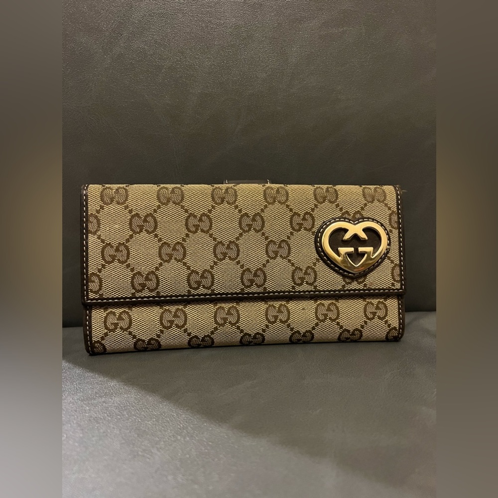Gucci brown classic lovely monogram wallet